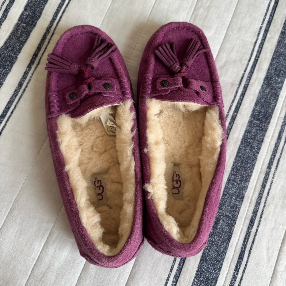 Pink Ugg Moccasin